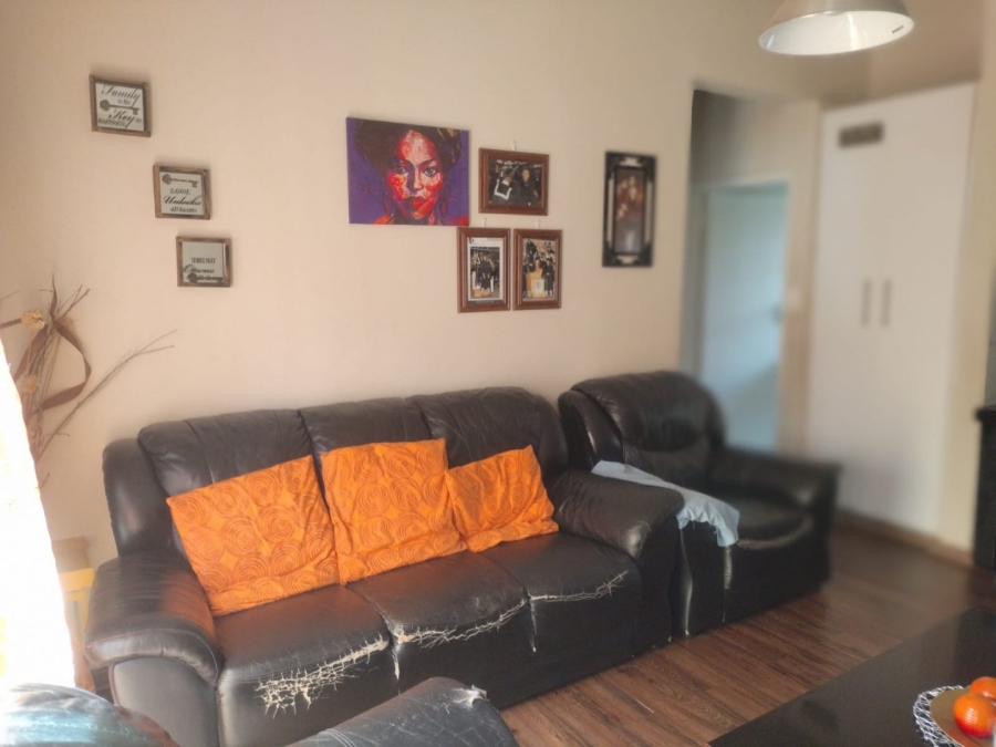 2 Bedroom Property for Sale in Navalsig Free State